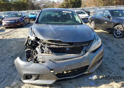 2016 Nissan Altima 2.5 из США, поврежденный, VIN 1N4AL3AP6GC241312